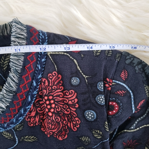 GUC LOFT Dark Navy Floral Strawberry Fringed Hem Open Cropped Boho Jack… - Picture 11 of 13